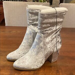 Velvet like Ankle Boots - Silver Size 8